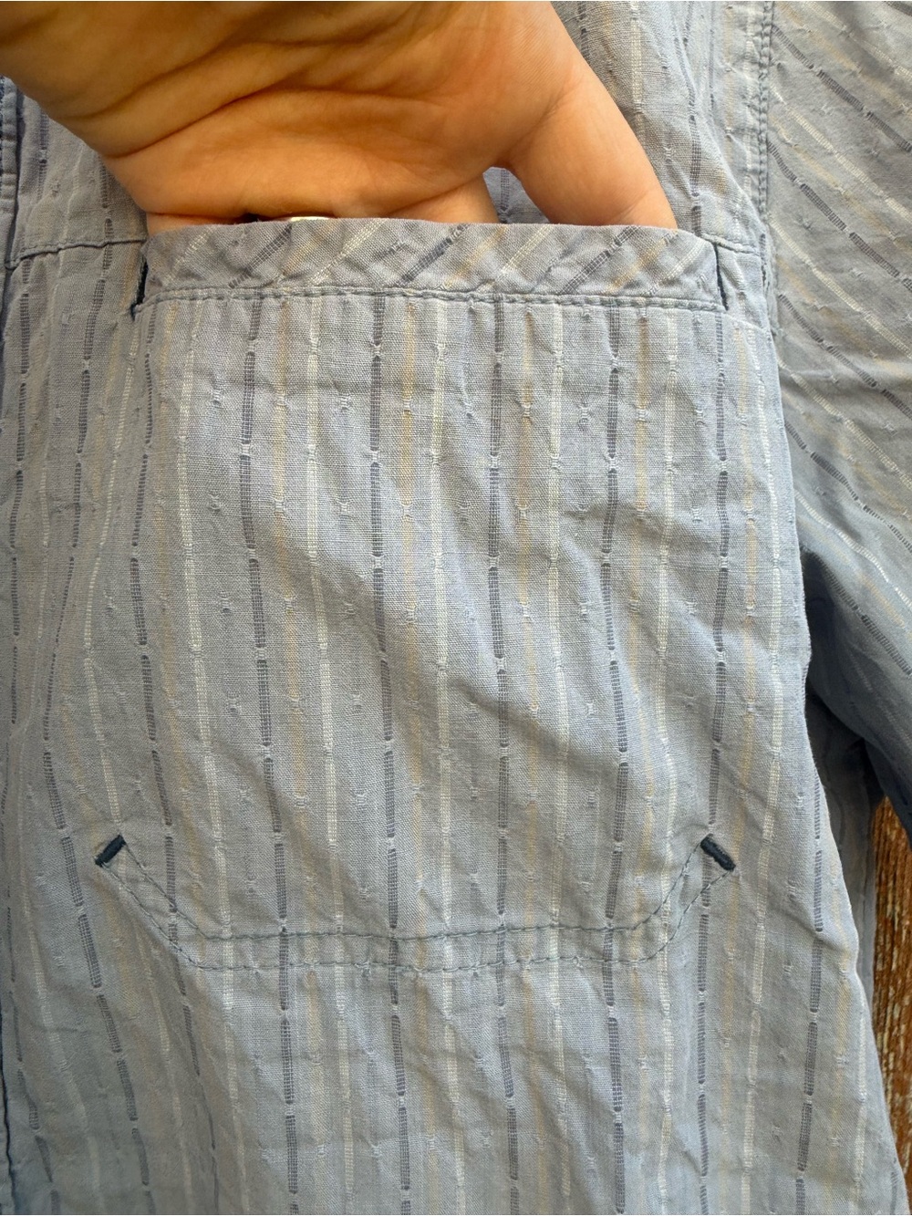 Marmot Men’s Blue Stripes ShortSleeve Button Down Cotton Shirt Size Large - Picture 4 of 13